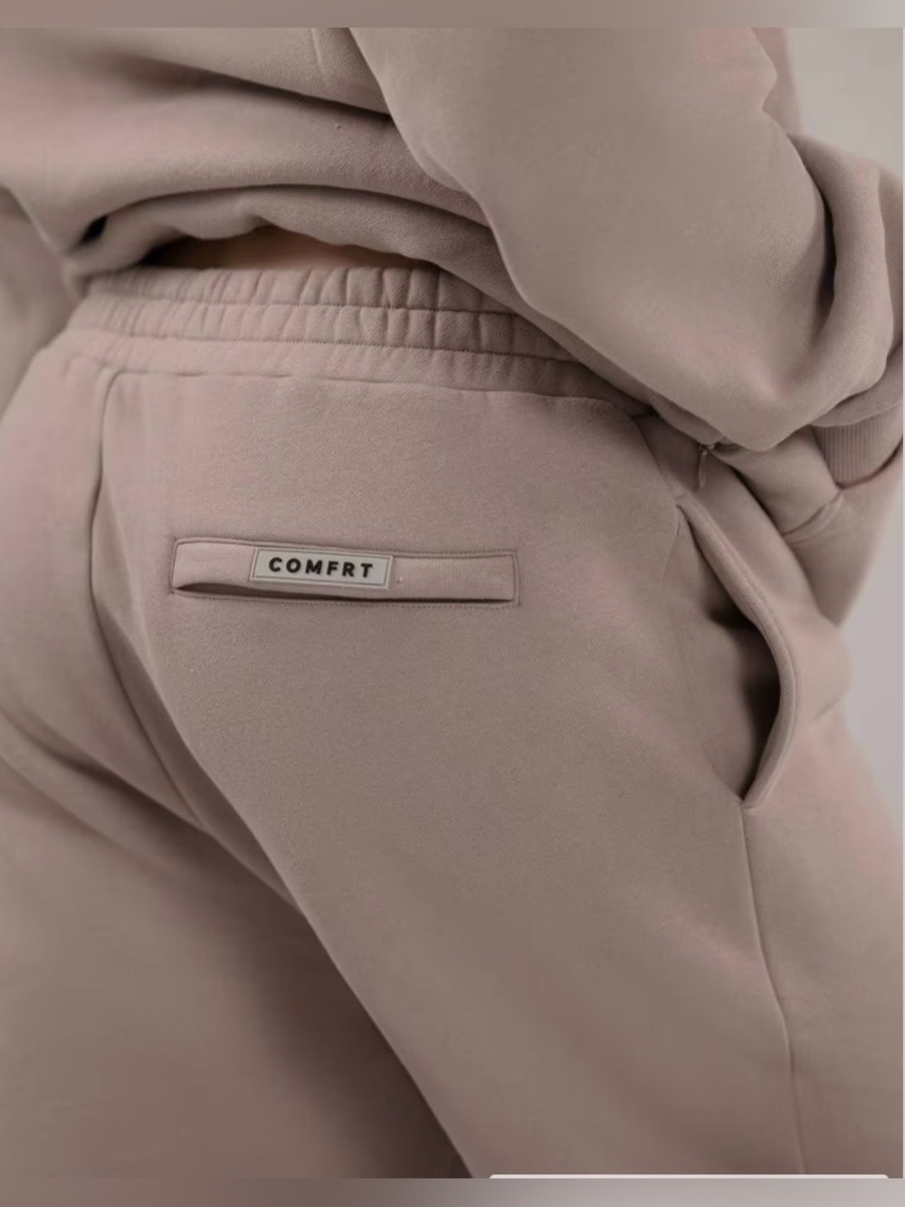 NEW COMFRT Travel Essentials Sweatpants- unisex size S Color BARK